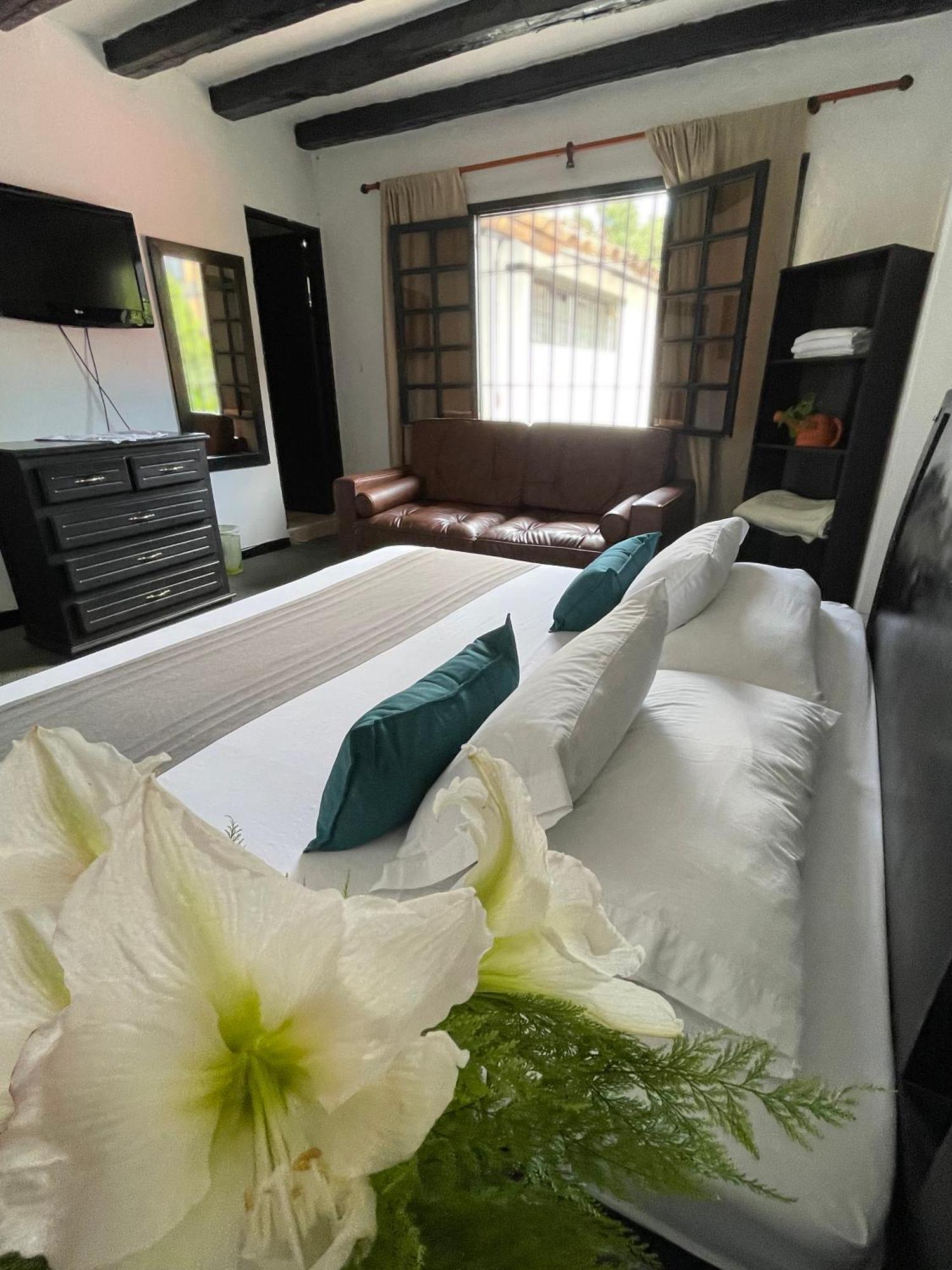Hotel Premium Real Μεντεγίν Εξωτερικό φωτογραφία