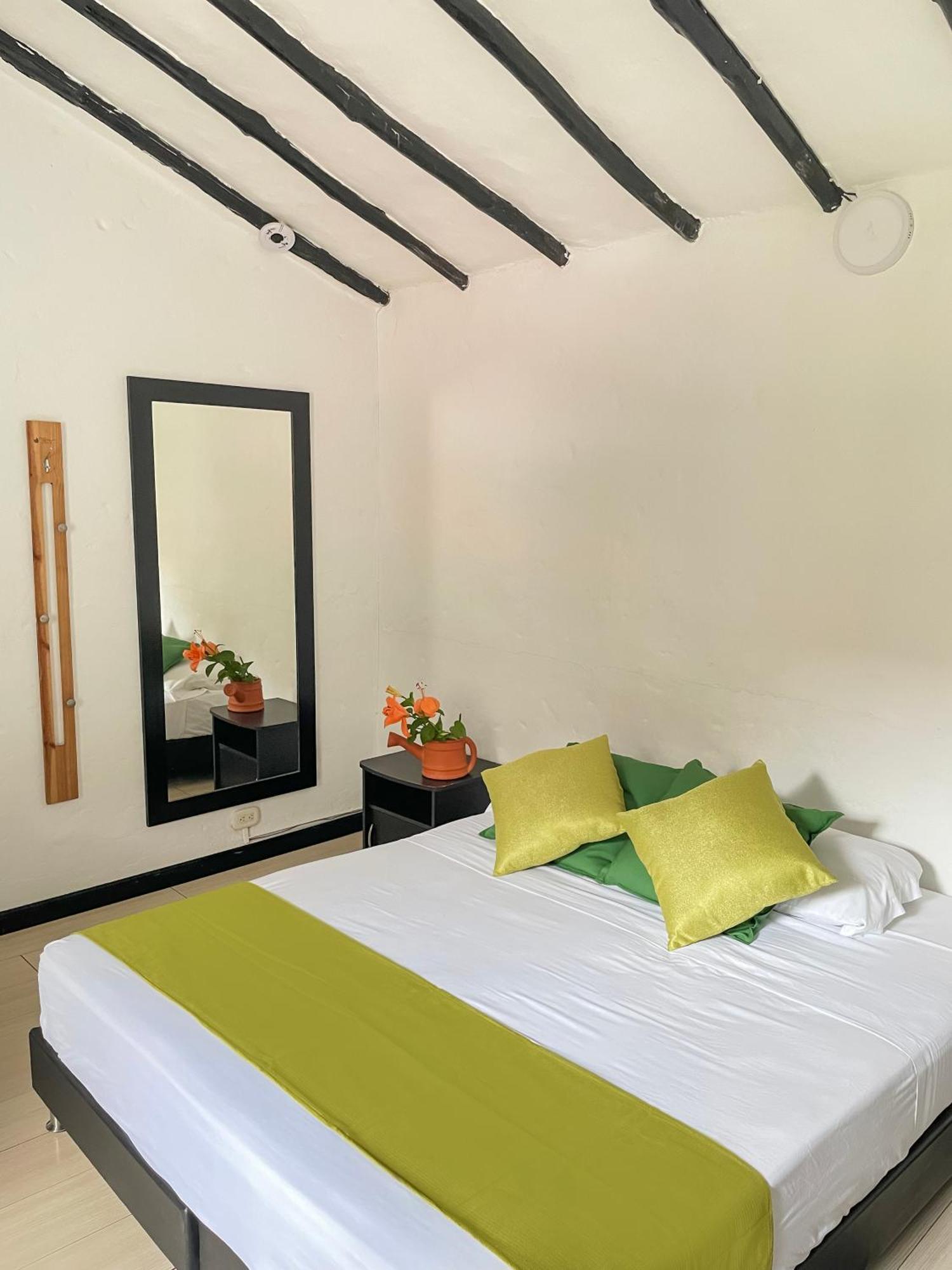 Hotel Premium Real Μεντεγίν Εξωτερικό φωτογραφία