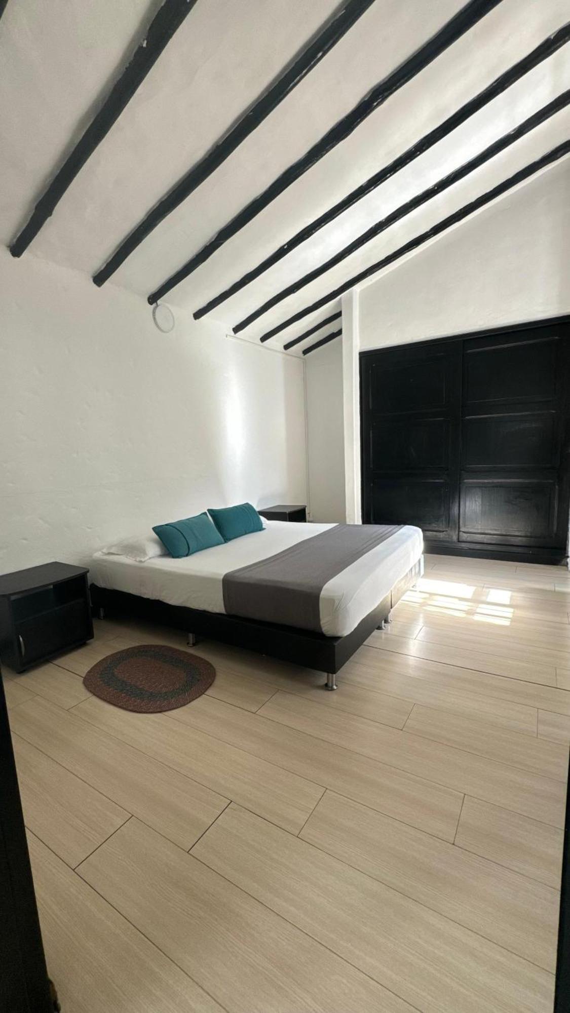 Hotel Premium Real Μεντεγίν Εξωτερικό φωτογραφία