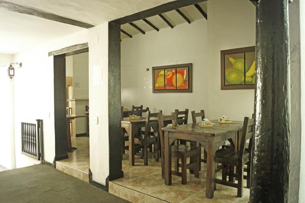 Hotel Premium Real Μεντεγίν Εξωτερικό φωτογραφία